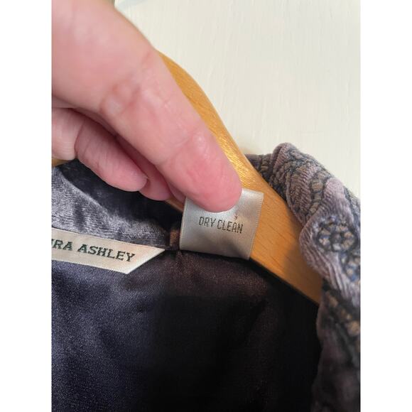 Laura Ashley blue velvet embroidered blazer lined collar snaps pockets Large - Picture 8 of 8